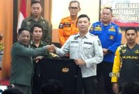 Bupati Murung Raya (Mura), Heriyus, S.E., mengajak seluruh elemen masyarakat untuk berperan aktif dalam mencegah kebakaran hutan dan lahan
