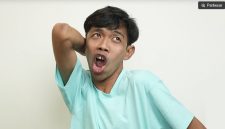 Dede Sunandar pingsan hingga tak sadarkan diri usai dihajar Vicky Prasetyo di ajang tinju bertajuk 