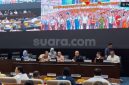 Pimpinan DPR RI menggelar pertemuan dengan sejumlah perwakilan serikat pekerja dan buruh guna membahas penyusunan Rancangan Undang-Undang (RUU) Ketenagakerjaan di Kompleks Parlemen, Senayan, Jakarta, Kamis (13/8/2026). (Suara.com/Bagaskara)